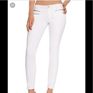 JustFab White Crop Tammy Tamer Jeans Size 30
